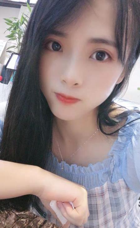 深圳白美少女琪琪