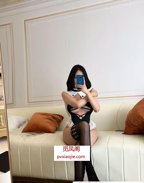 健身女孩宝贝敏